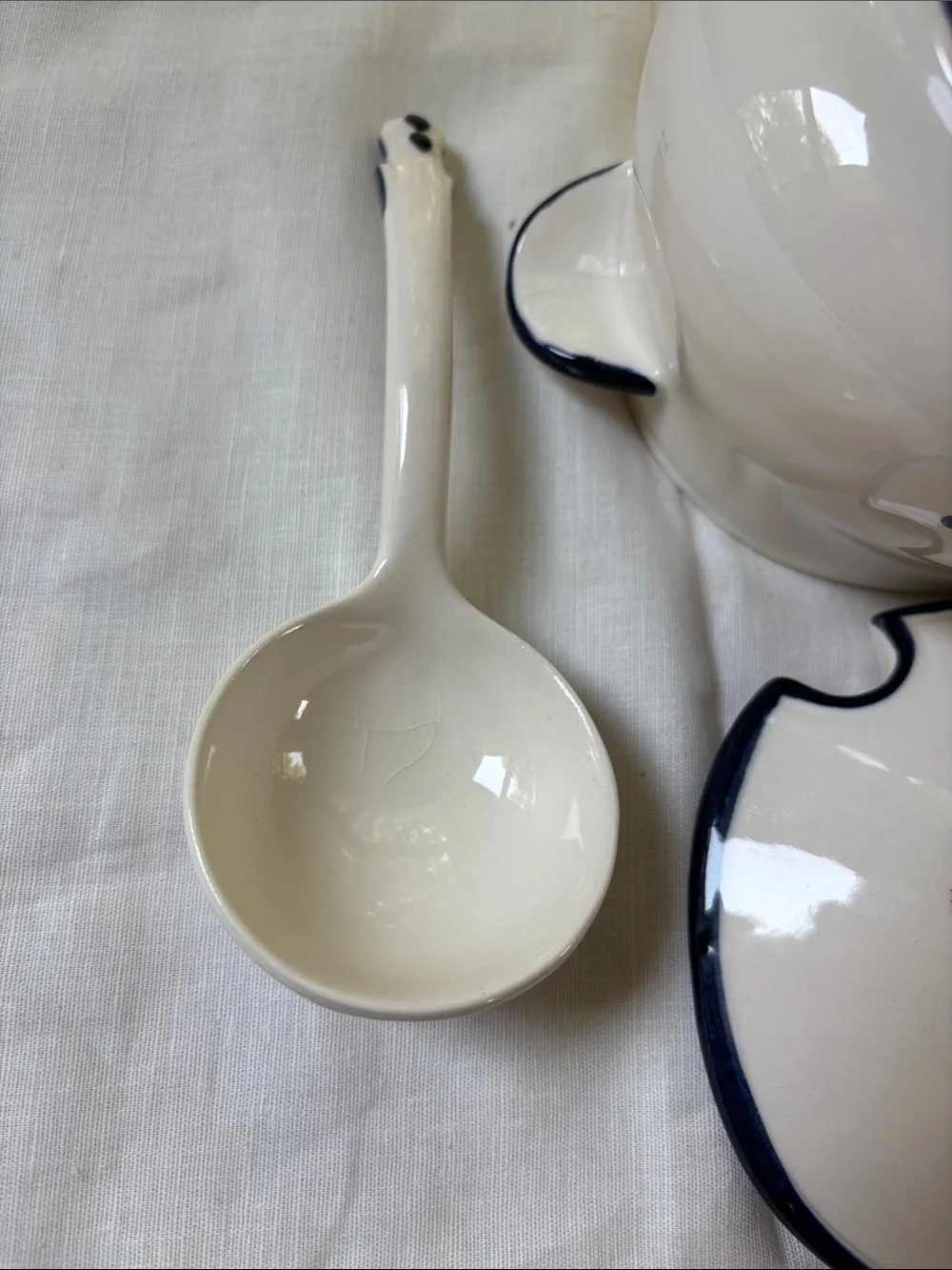 Vintage Country Borders Japan Lidded Ceramic Gravy Boat Tureen